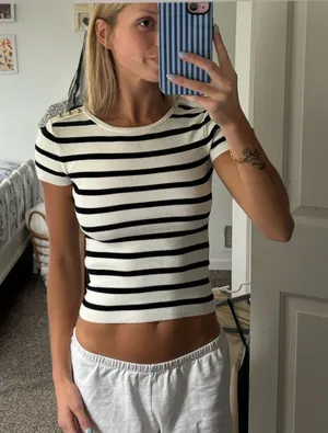 H&M Striped Top thumbnail 1
