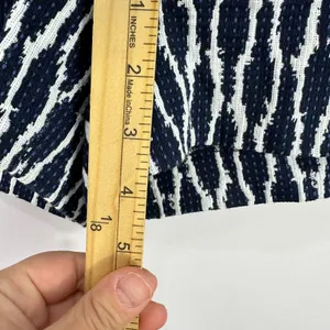 LOFT Riviera Shorts Womens 2 Blue Geometric Print Preppy Coastal Resort Vacation thumbnail 6