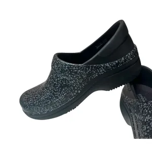 Crocs Women's Neria Pro II Graphic Clogs Black Speckled Size 7 thumbnail 8