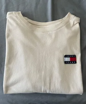 Tommy Hilfiger Tshirt thumbnail 1