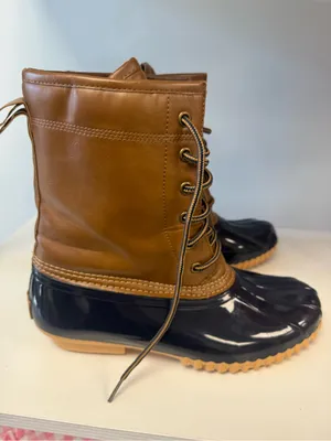 Classic totes Duck rain Boots in Brown and Navy size 9 thumbnail 5