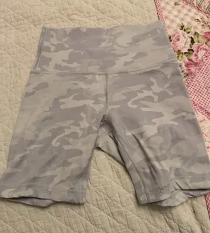 Lululemon Biker Shorts 6" High-Rise thumbnail 1