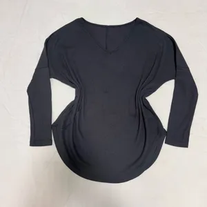 Women's Black V-Neck Long Sleeve Thermal Top thumbnail 2