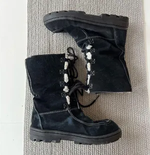 Vintage SO Black Suede Leather Sherpa Lined Winter Snow Boots Size 8M thumbnail 2