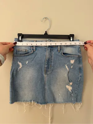 Forever 21 Jean High Waisted Skirt Size 25 thumbnail 6