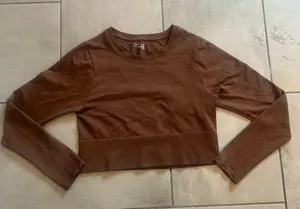 Aerie Offline Sidewalk Seamless Long Sleeve Crop Top thumbnail 2