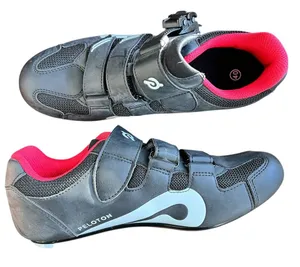 NEW Peloton Black Cycling Shoes Size‎ 40 Indoor Spin Bike Shoes thumbnail 1