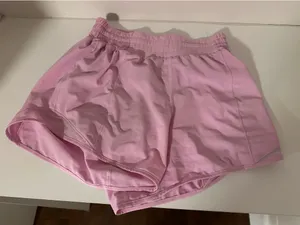 Lululemon Hotty Hot Shorts 4" thumbnail 1