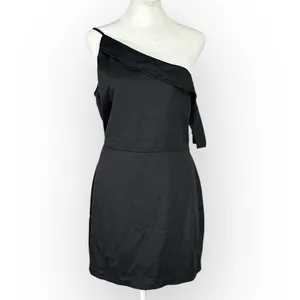 Superdown Keyonne Mini Dress Women's Medium Black Asymmetric Draped Off Shoulder thumbnail 3