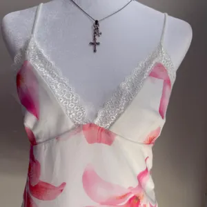 Streetwear Society Floral Cami Top thumbnail 2