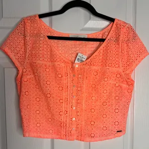 ABERCROMBIE & FITCH NWT Neon Coral Eyelet Crop Top Size‎ M Summer Beachy thumbnail 1