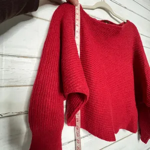 Free People Oversized Red Knit Sweater Slouchy Dolman Sleeves Size Medium thumbnail 4