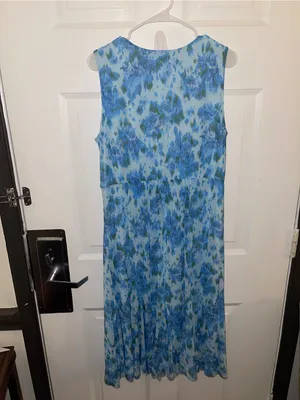 Isaac Mizrahi Live! Floral Twist-Front Sleeveless Dress - LP thumbnail 2
