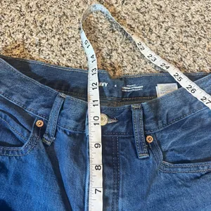 Old Navy High Rise Slouchy Straight‎ Jeans Women Size 4 Distressed Blue thumbnail 5