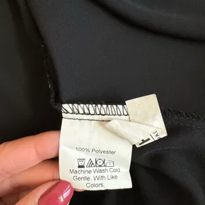 Solid Black Long Sleeve Button Up Shirt Size Large thumbnail 5