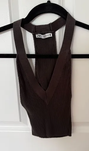 Zara Cropped Tank Top thumbnail 1
