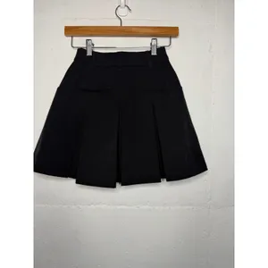 NEW Lululemon Box Pleat Golf Skort Black Size 2 / 22 thumbnail 5