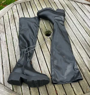 Wild Fable Nwt Women's Round Toe Lug Sole Chunky Over Knee High Platform Boots size 6 black thumbnail 1