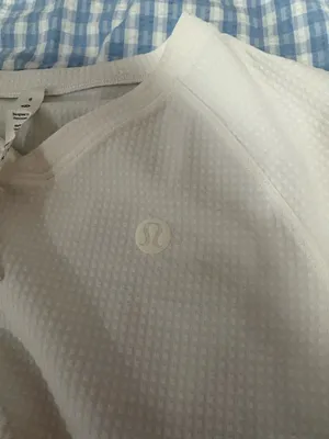 Lululemon top thumbnail 4