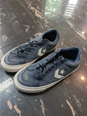 Converse Navy Unisex Sneakers Size 8.5 thumbnail 2