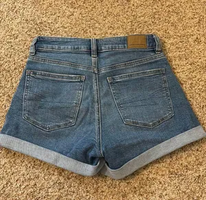 jean shorts thumbnail 2