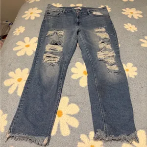 KanCan Distressed Ankle Jeans in Blue Size 16 thumbnail 1