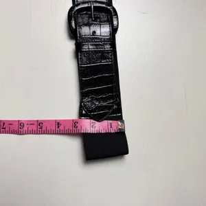 Black Croc-Embossed Stretch Buckle BeltFashion Accessory Sz S thumbnail 4