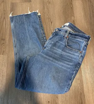 Abercrombie & fitch straight leg curve love jeans thumbnail 1