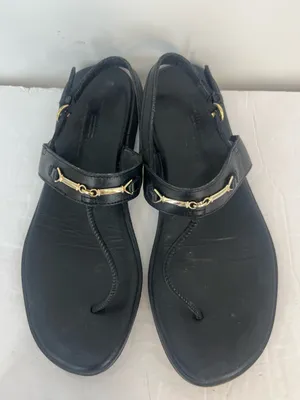 ARKET Black Leather Thong Sandals Women’s EU 38 with gold made in Portugal thumbnail 3