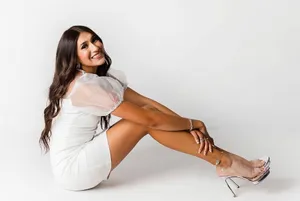 White puff sleeve dress Size 0 thumbnail 2