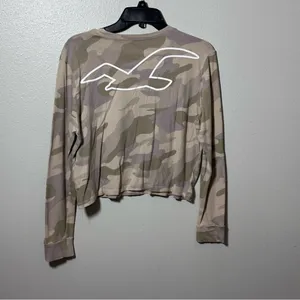 Hollister Women Beige/Green cropped Long sleeve Camo size‎ small thumbnail 6