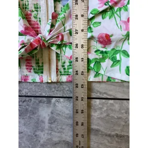 Hill House The Isabella Pink Rose Floral Puff Sleeve Smocked Crop Top XS Zip thumbnail 4