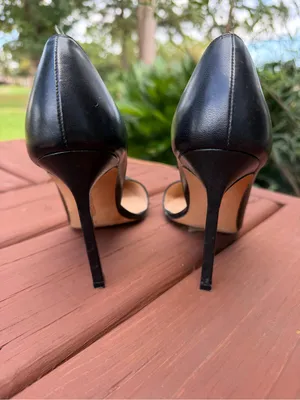 Manolo Blahnik Black Leather D’Orsay Stiletto Pumps 37 US 6.5 thumbnail 6