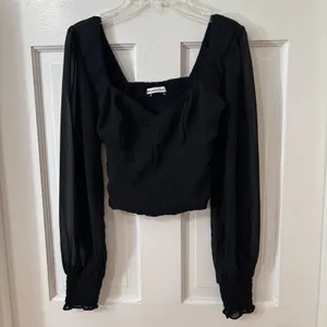 Abercrombie & Fitch Black Whimsygoth Baddie Smocked Sheer Sleeve Crop Blouse XXS thumbnail 2