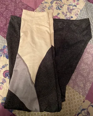 Old Navy Activewear Leggings thumbnail 1