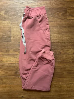 FIGS High-Waisted Zamora Pants thumbnail 2