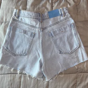 ZARA Denim Shorts High-Rise thumbnail 3