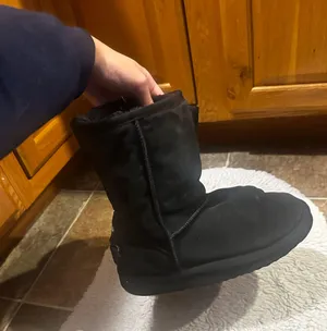 UGG Boots thumbnail 3