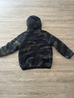PINK Victoria’s Secret Camo Sherpa Jacket Womens XL Black Fleece Zip Hoodie thumbnail 9
