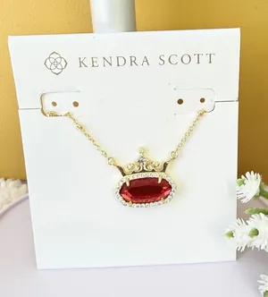 Kendra Scott Elisa Princess Gold Short Pendant Necklace thumbnail 1