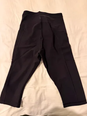 Lululemon Cropped Leggings with Pockets thumbnail 1
