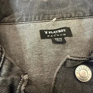 Pacsun Women's Grey and Black Jacket thumbnail 8