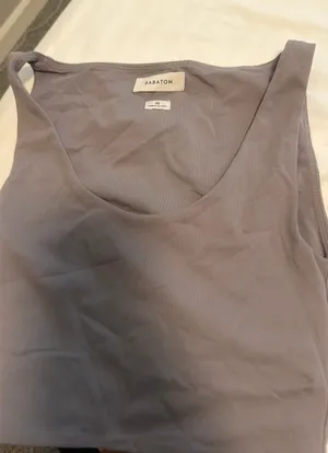 Aritzia Contour Crop Top thumbnail 1
