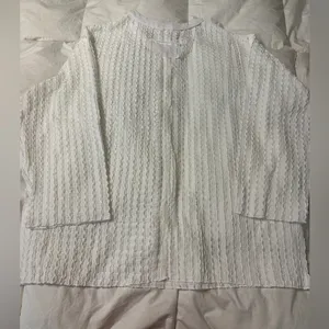 POL Ivory Her Kind Eyelets Crochet Eyelet Top - NWOT - Size L thumbnail 5