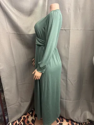 New medium dress with pockets and long sleeve thumbnail 2
