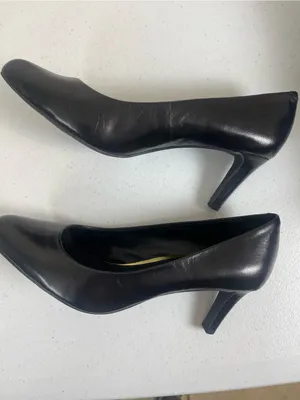 Lauren Ralph Lauren Black Leather Pointed Toe Heels thumbnail 10