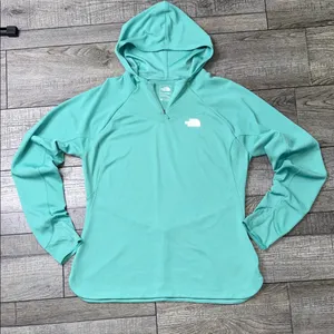 The North Face Aqua Breathable Quarter Zip Hundred Pullover thumbnail 1