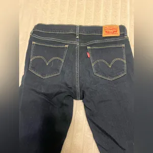 Levi’s 711 skinny jeans size 27 EUC thumbnail 7