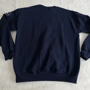 Bitty & Beau’s Coffee Leave Your Doubt At The Door Crewneck Size Medium thumbnail 8