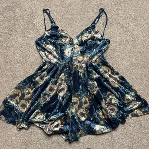 Velvet Floral Print Spaghetti Strap Romper thumbnail 1